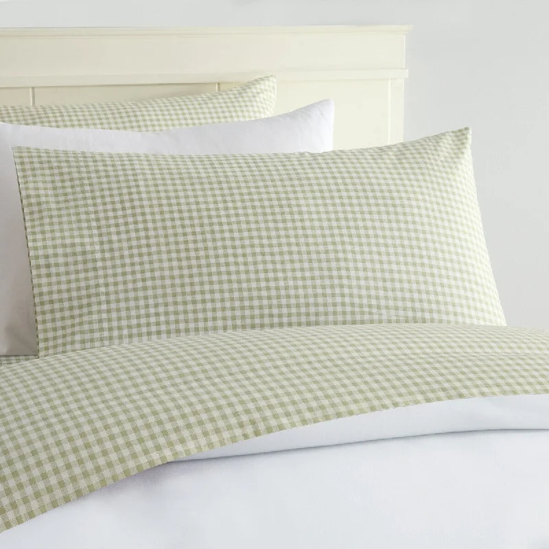 Quilted Cotton Sheets for a Warm and Inviting BedLaurel & Mayfair Gingham 100% Cotton Percale Sheet Set, Green