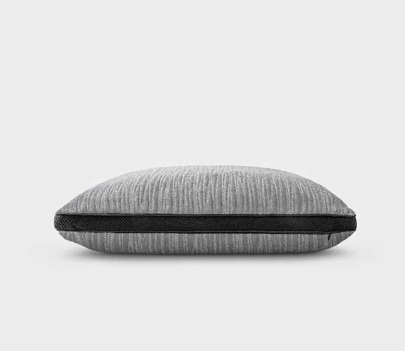 Hypoallergenic Pillows for Allergy SufferersViscoSoft Hover Latex Foam Pillow